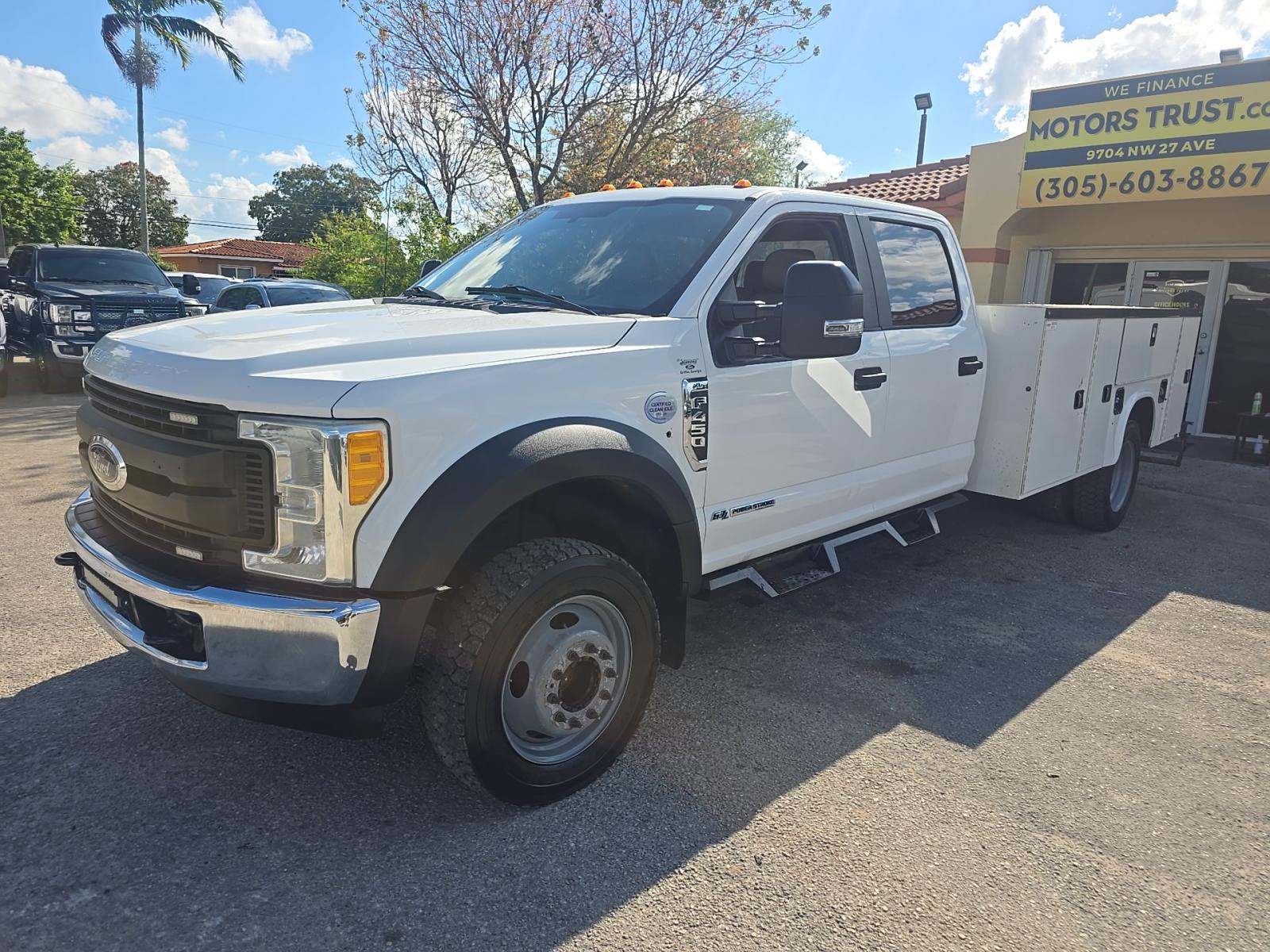 FORD F-450 - 1