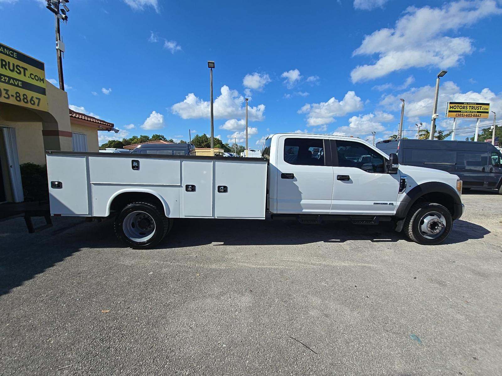 FORD F-450 - 4