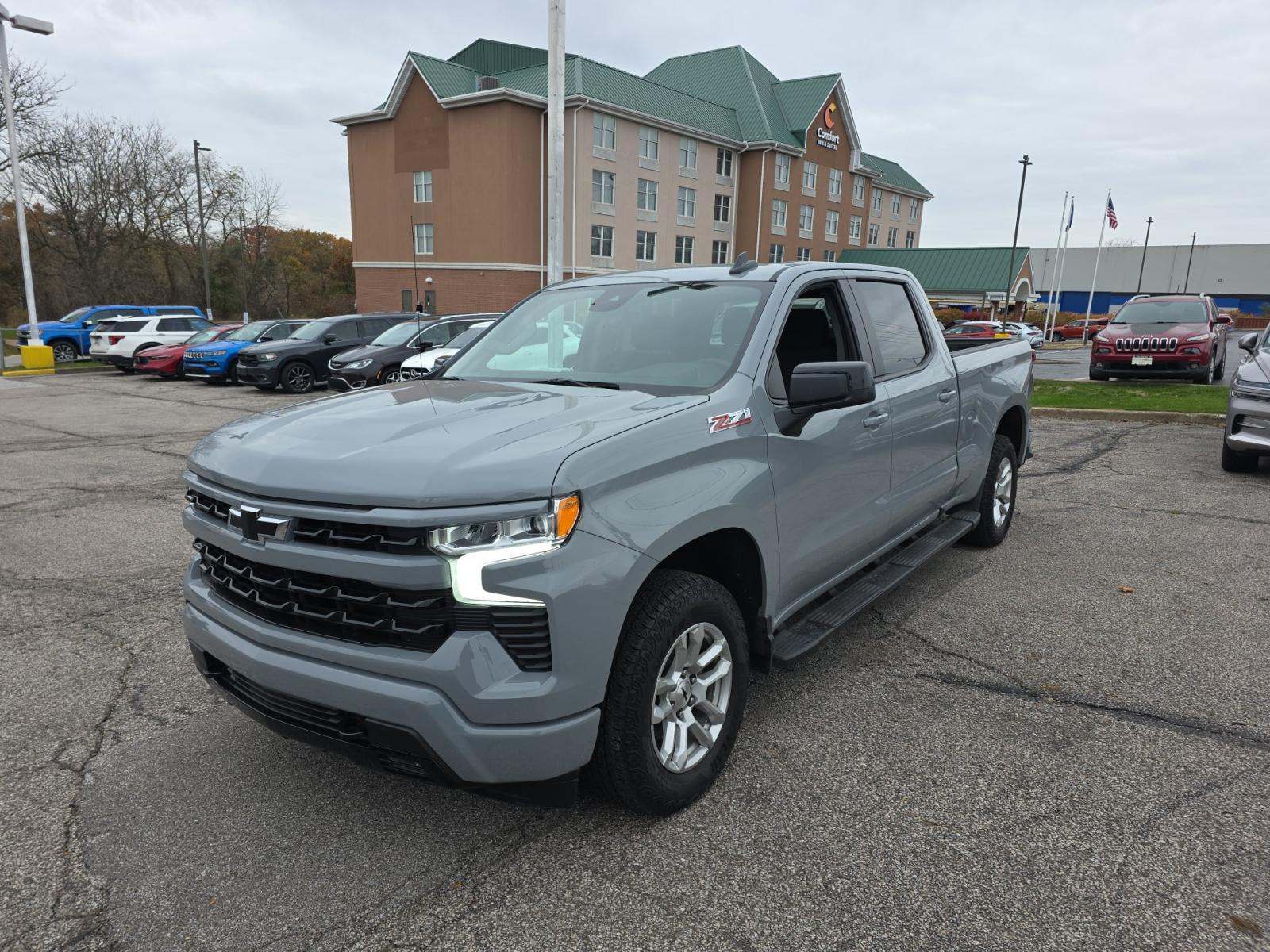 2024 Chevrolet Silverado 1500 RST AWD