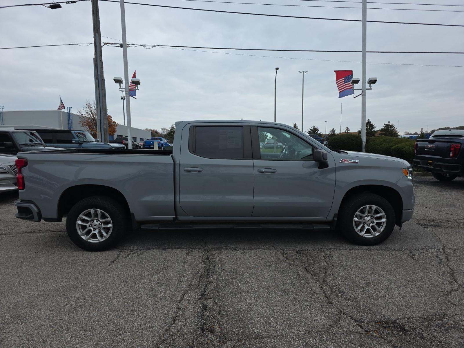 2024 Chevrolet Silverado 1500 RST AWD
