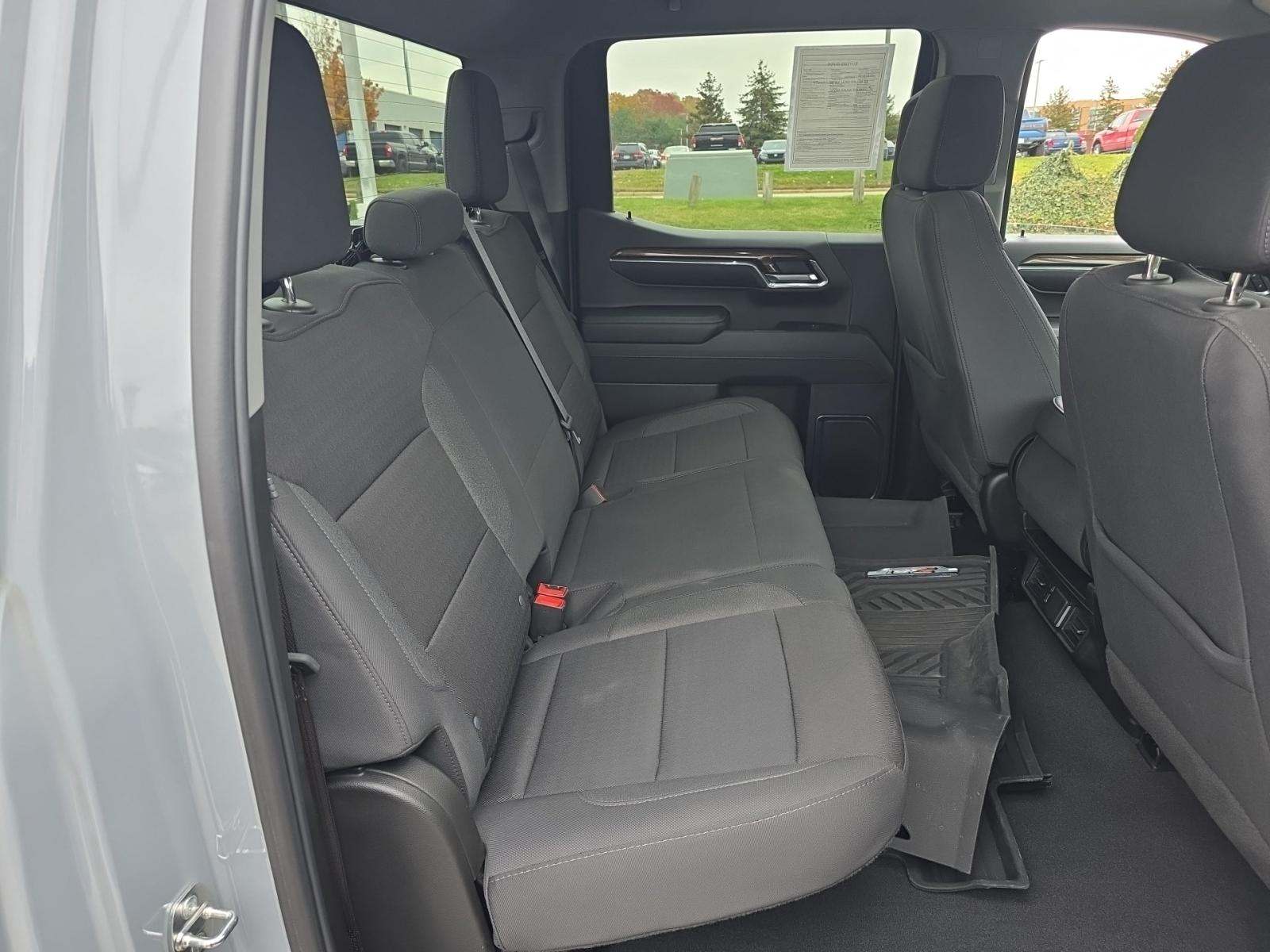 2024 Chevrolet Silverado 1500 RST AWD