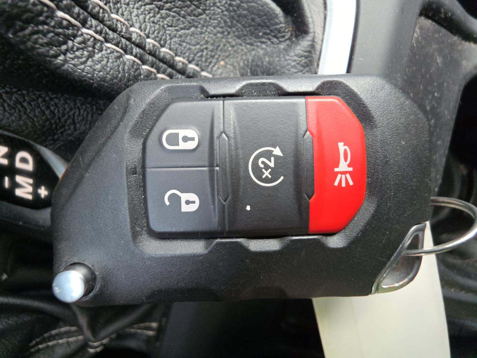 JEEP GRAND CHEROKEE - 4