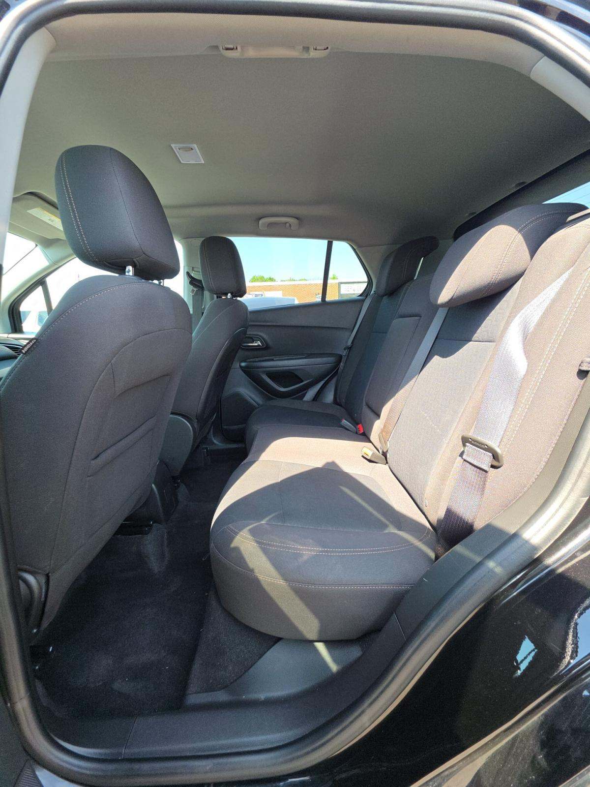 CHEVROLET TRAX - 9