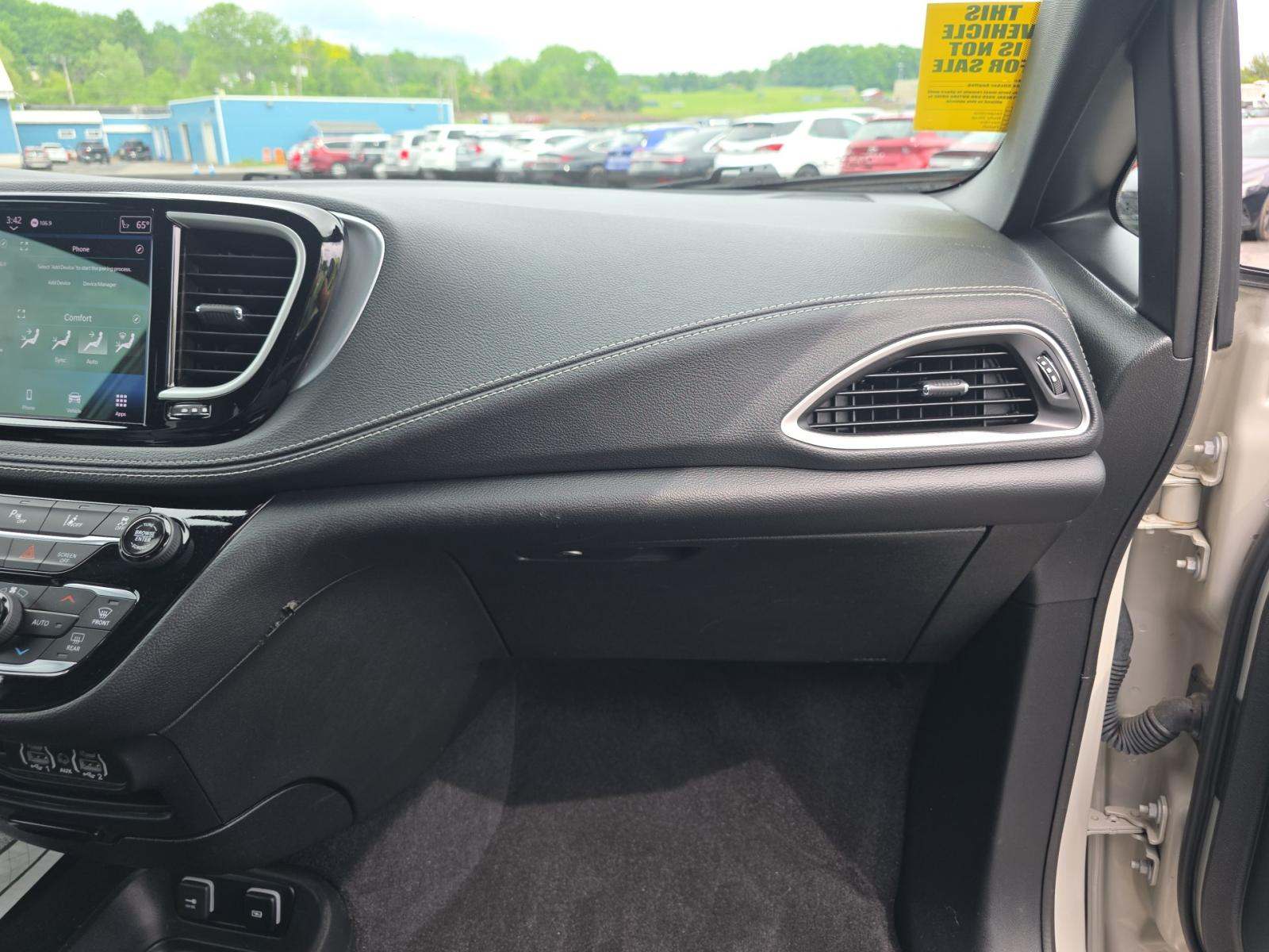 2021 Chrysler Pacifica Touring L AWD