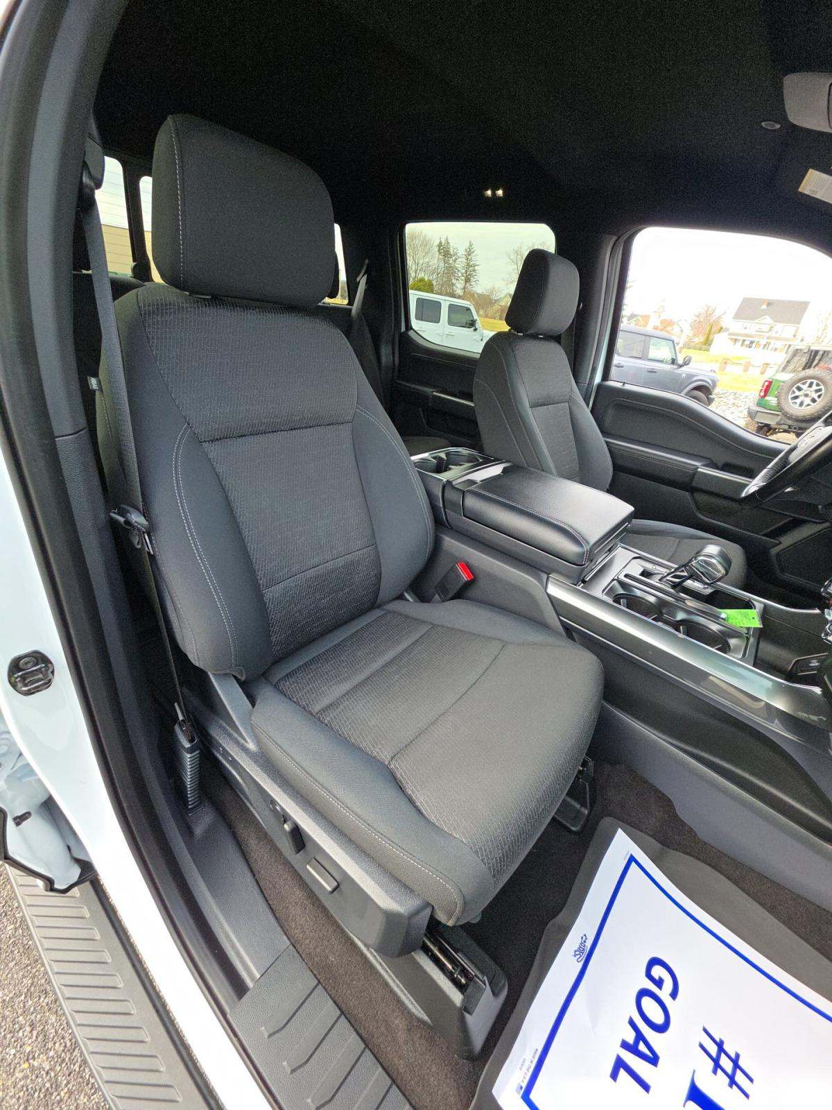 2022 Ford F-150 XLT AWD