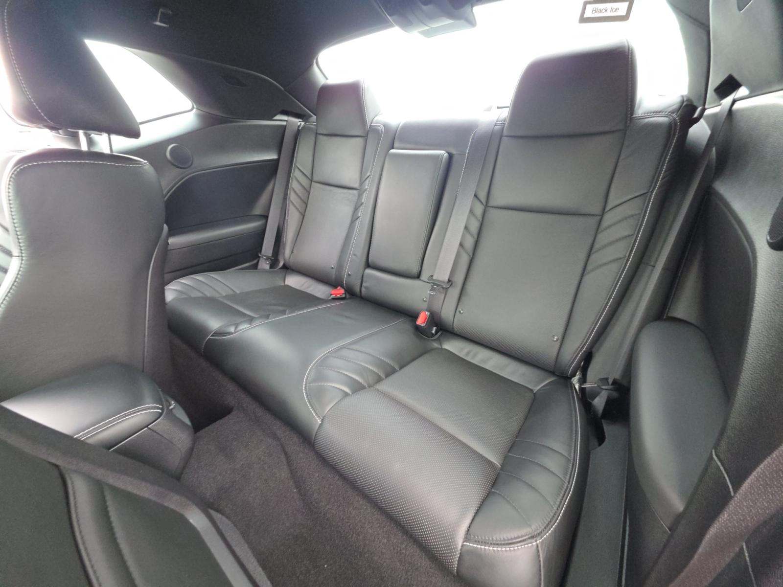 DODGE CHALLENGER - 9