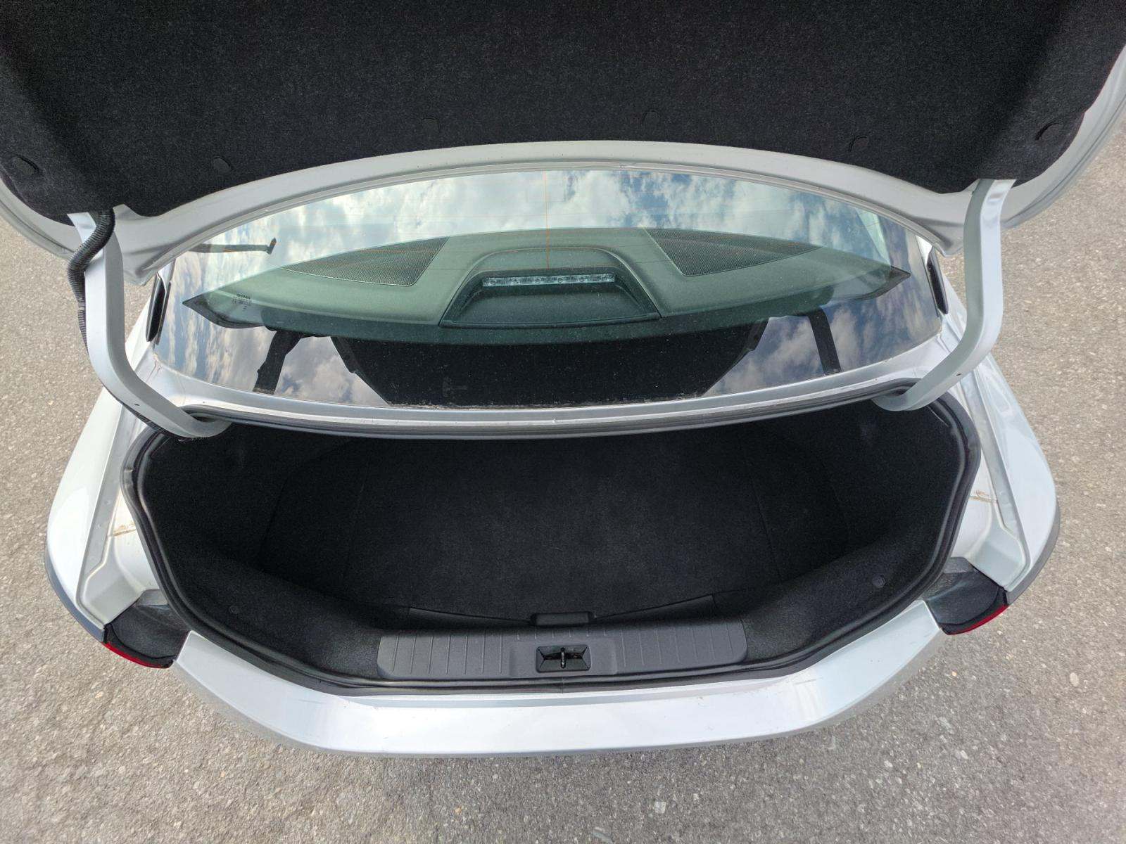 NISSAN SENTRA - 10