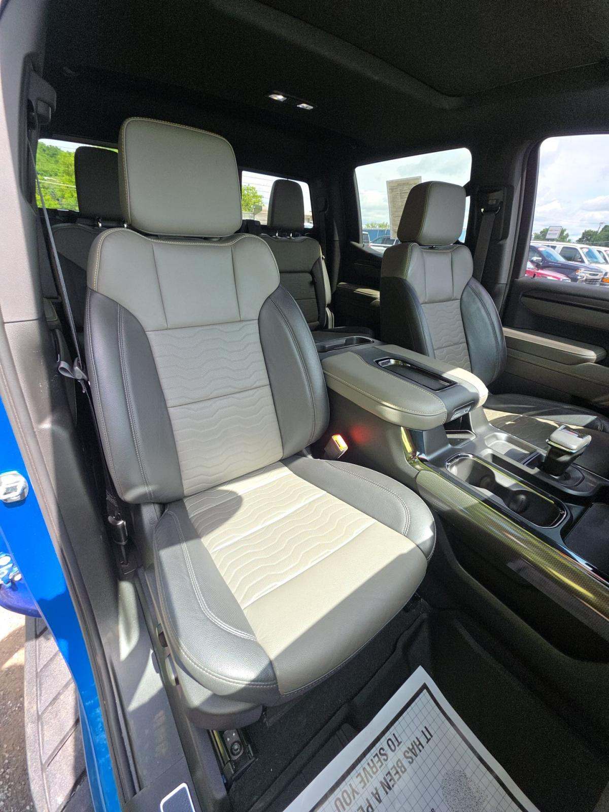 2022 Chevrolet Silverado 1500 ZR2 AWD
