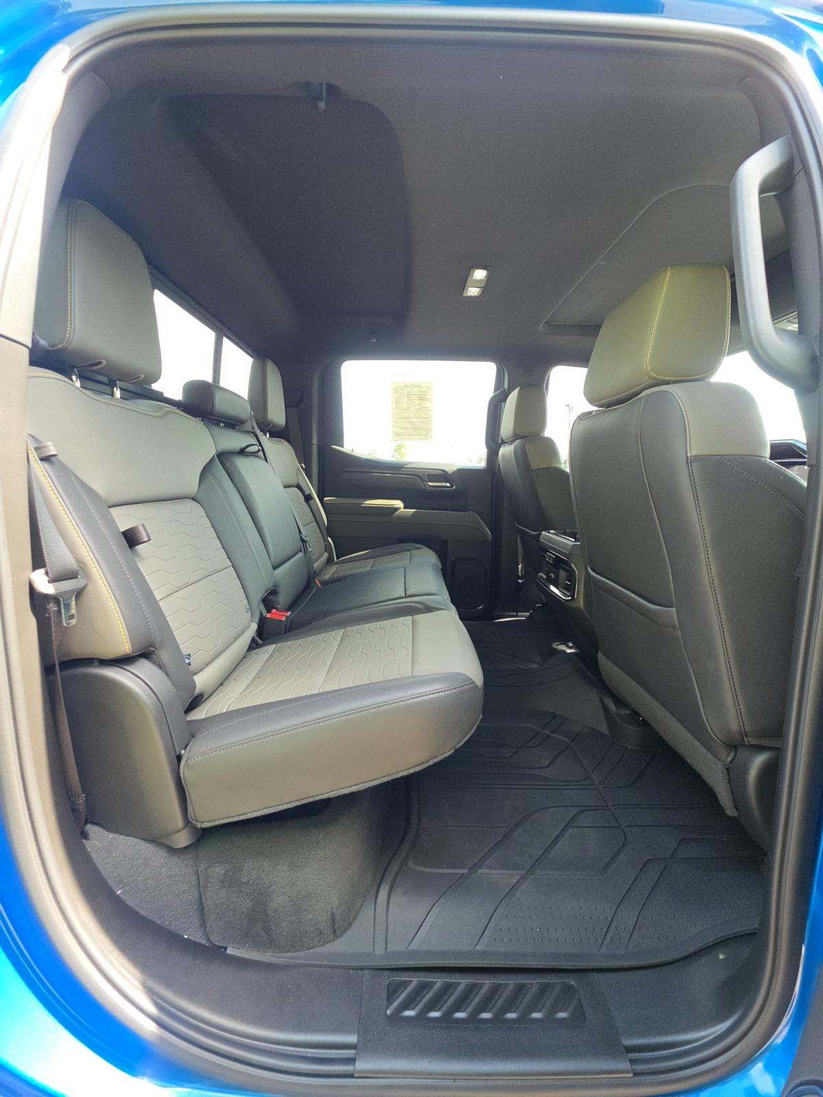 2022 Chevrolet Silverado 1500 ZR2 AWD