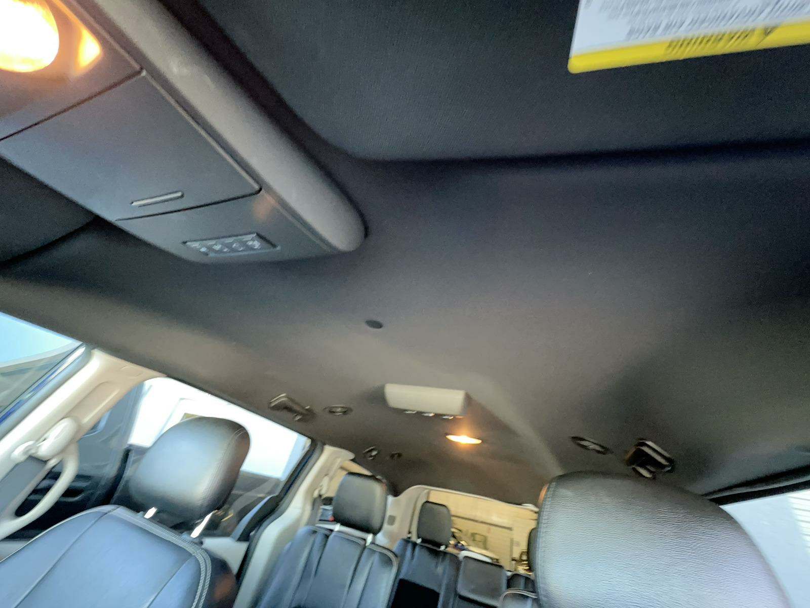 2017 Dodge Grand Caravan SXT FWD