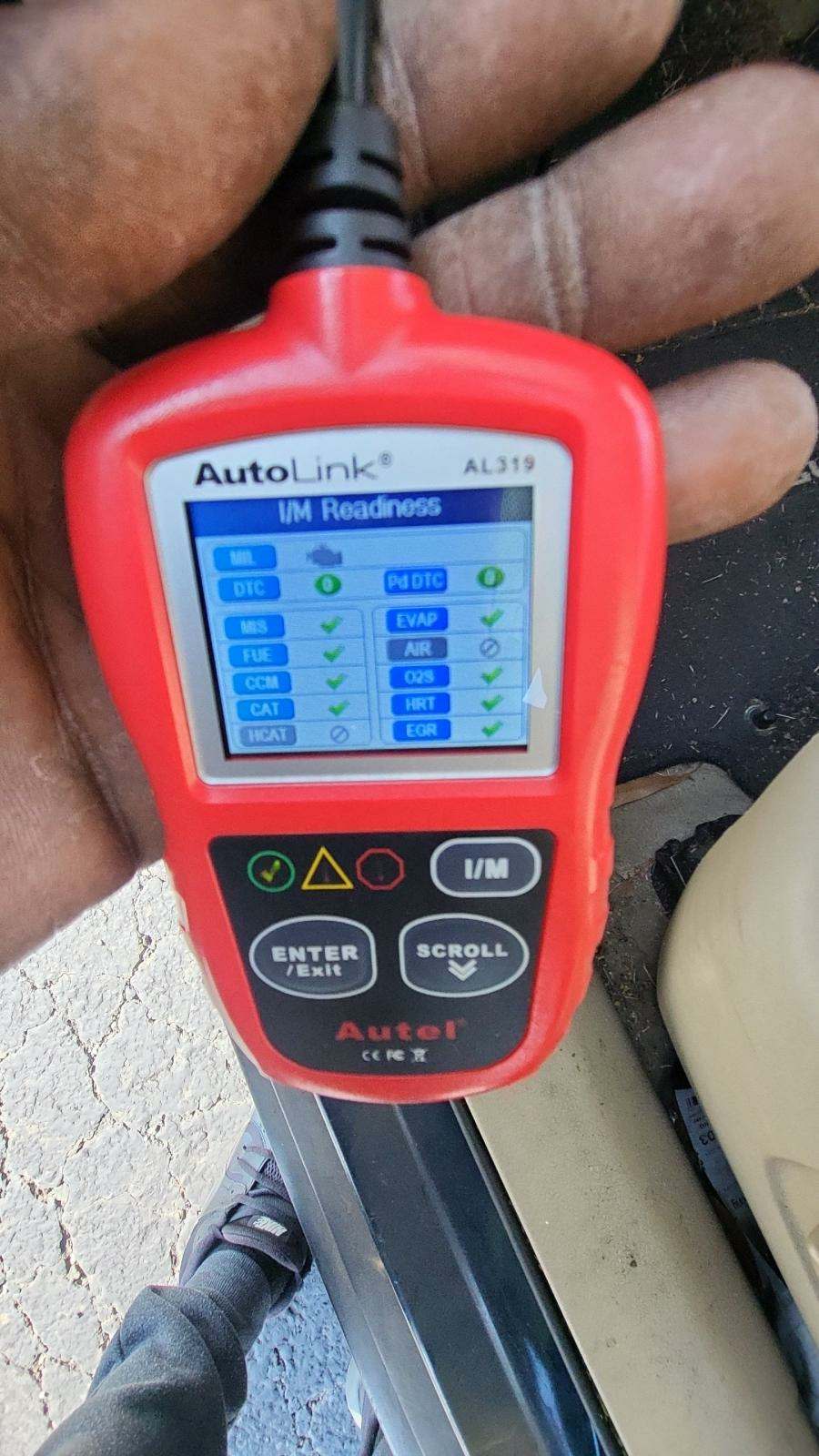 2015 Nissan Rogue SL FWD