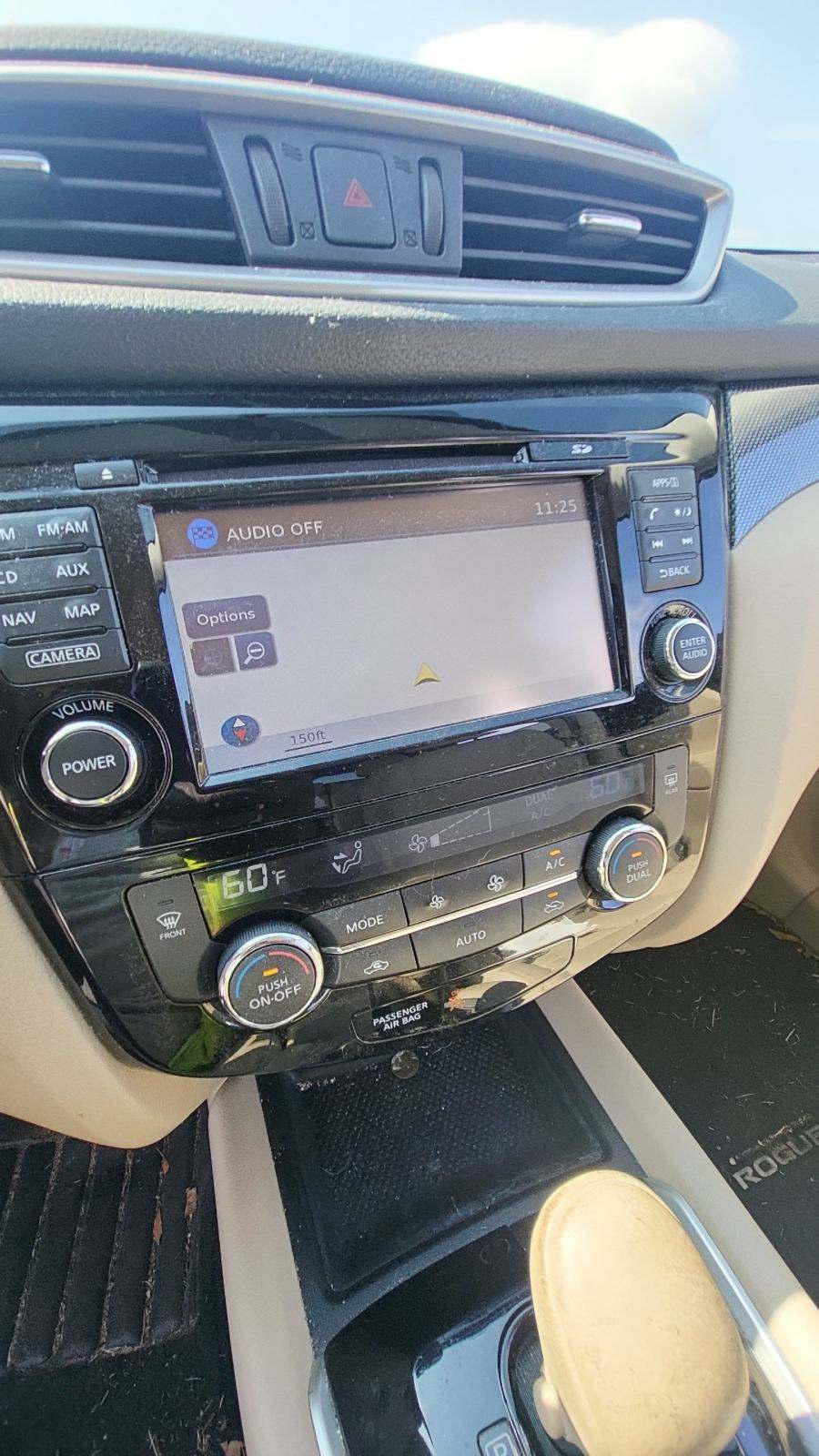 2015 Nissan Rogue SL FWD