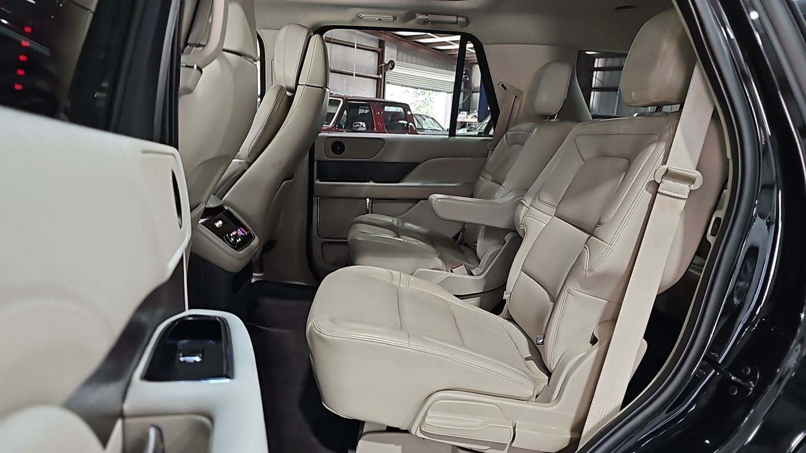 2021 Lincoln Navigator Reserve RWD