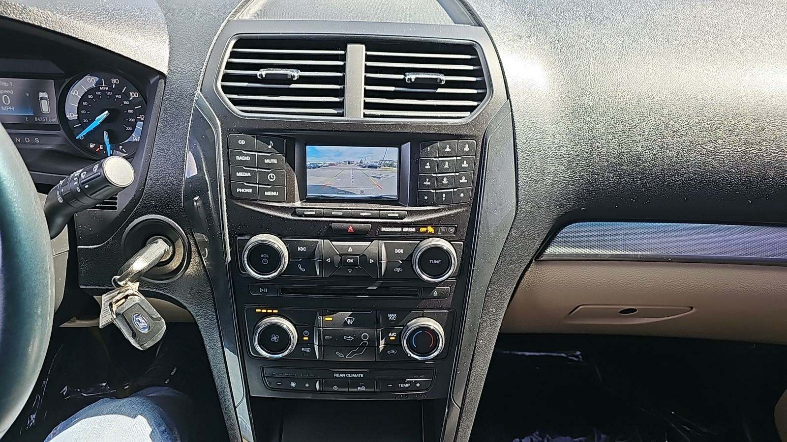 2017 Ford Explorer Base FWD