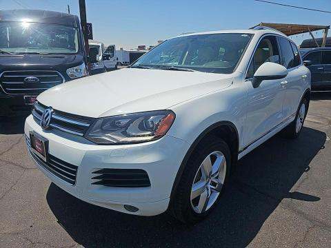2014 Volkswagen Touareg 3.0L TDI R-Line AWD