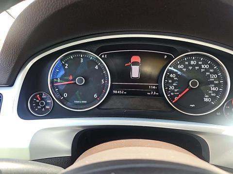 2014 Volkswagen Touareg 3.0L TDI R-Line AWD