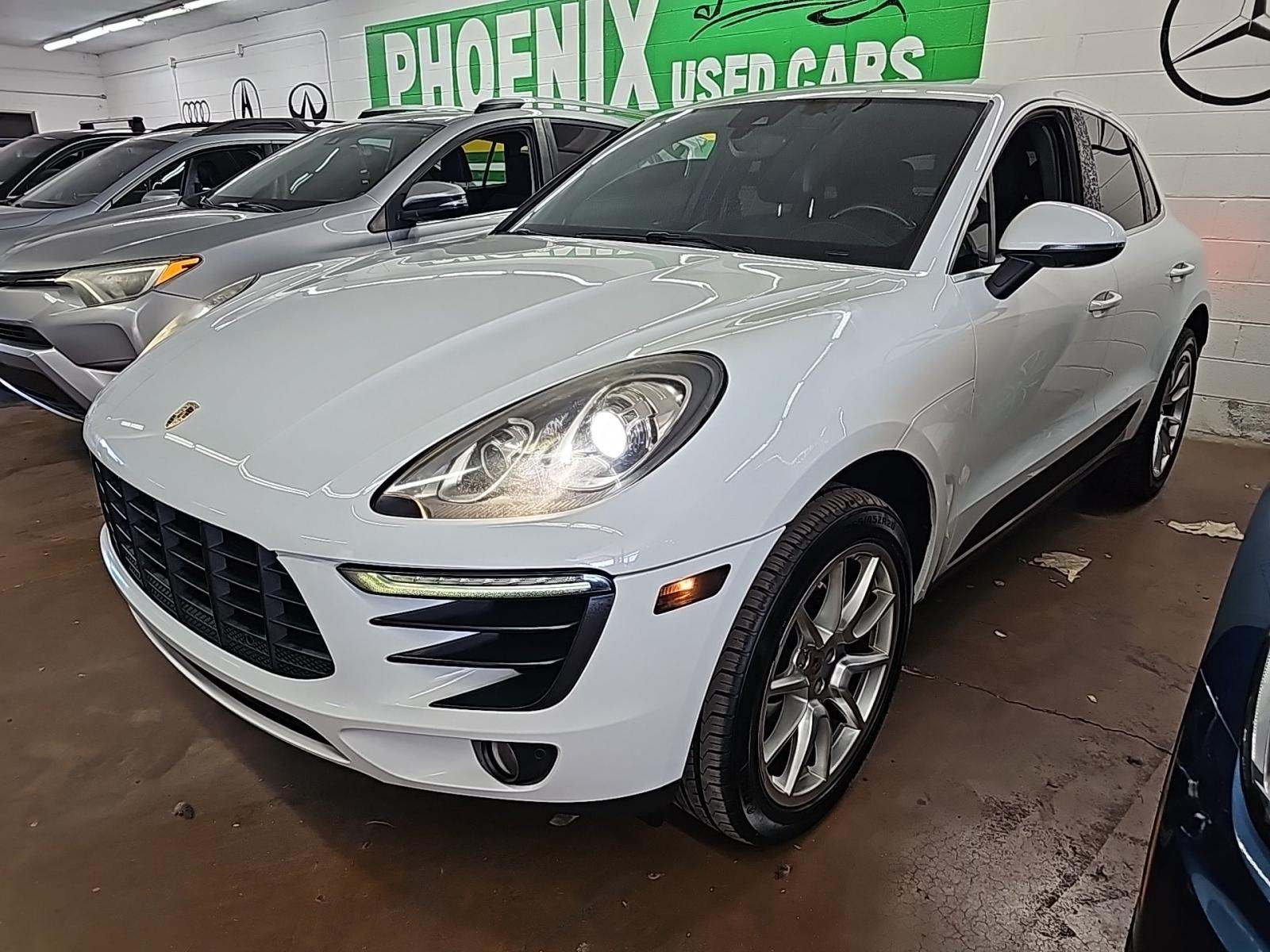 2016 Porsche Macan S