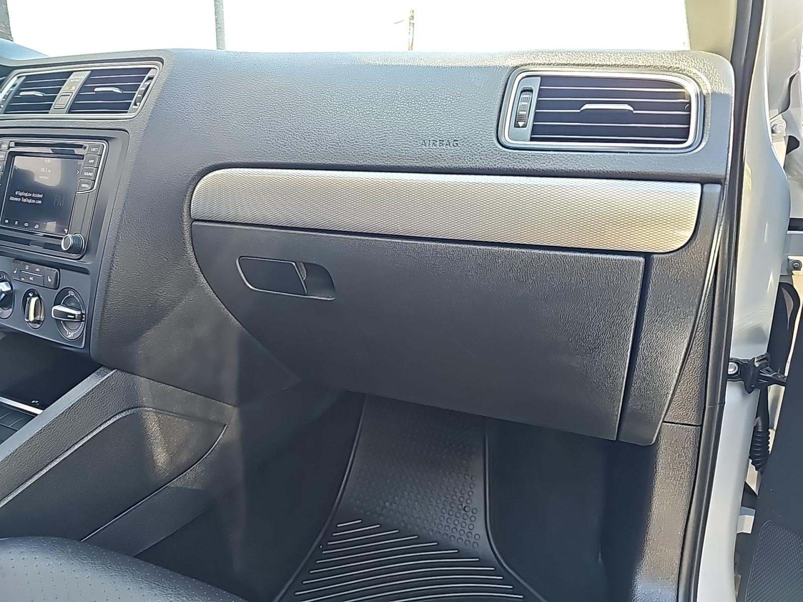 2018 Volkswagen Jetta 1.4T SE FWD