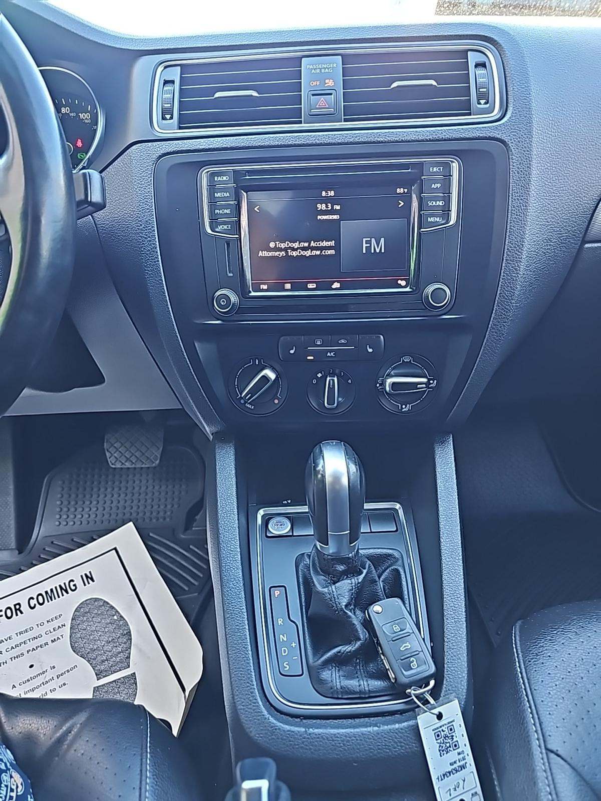 2018 Volkswagen Jetta 1.4T SE FWD