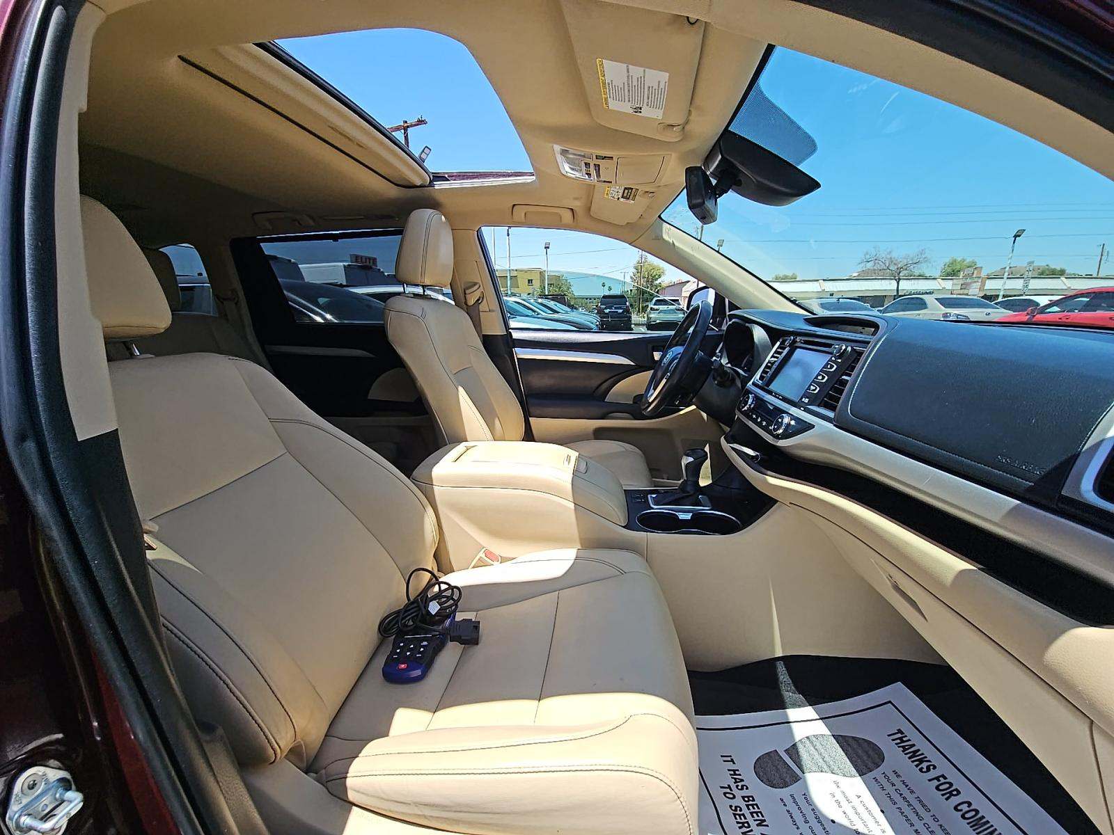 2019 Toyota Highlander XLE FWD