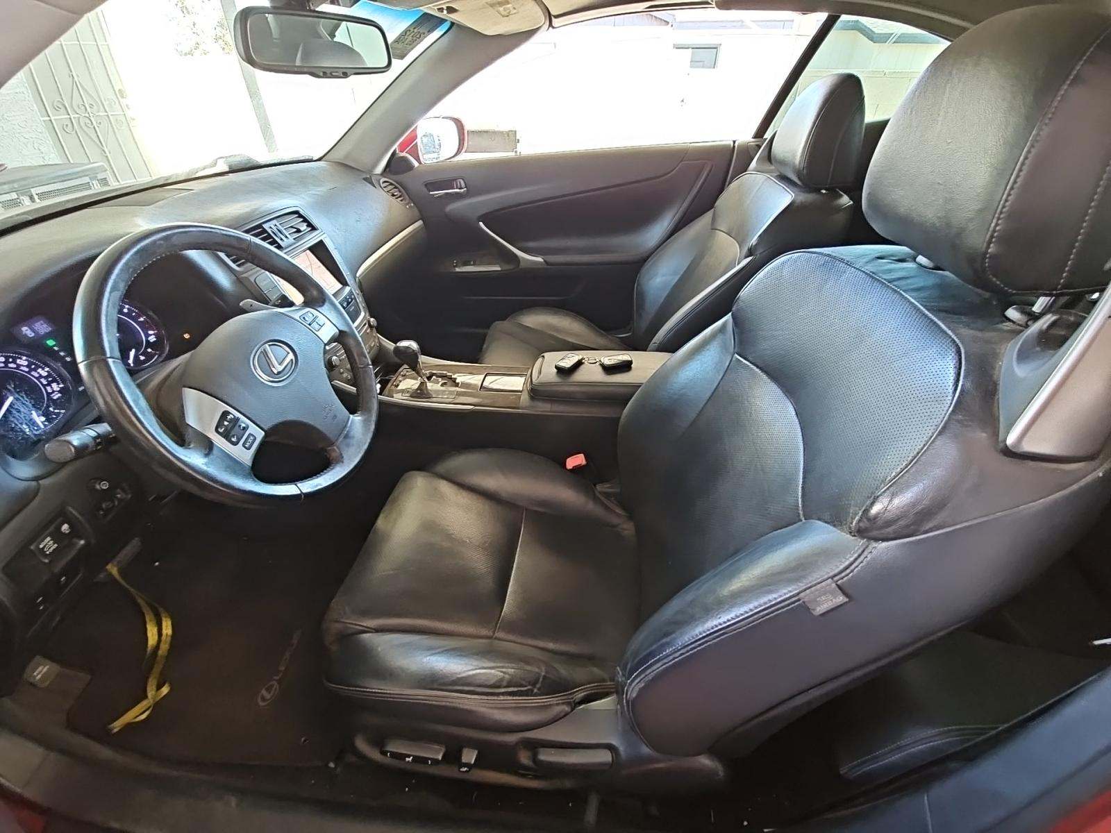 2012 Lexus IS IS 250C RWD