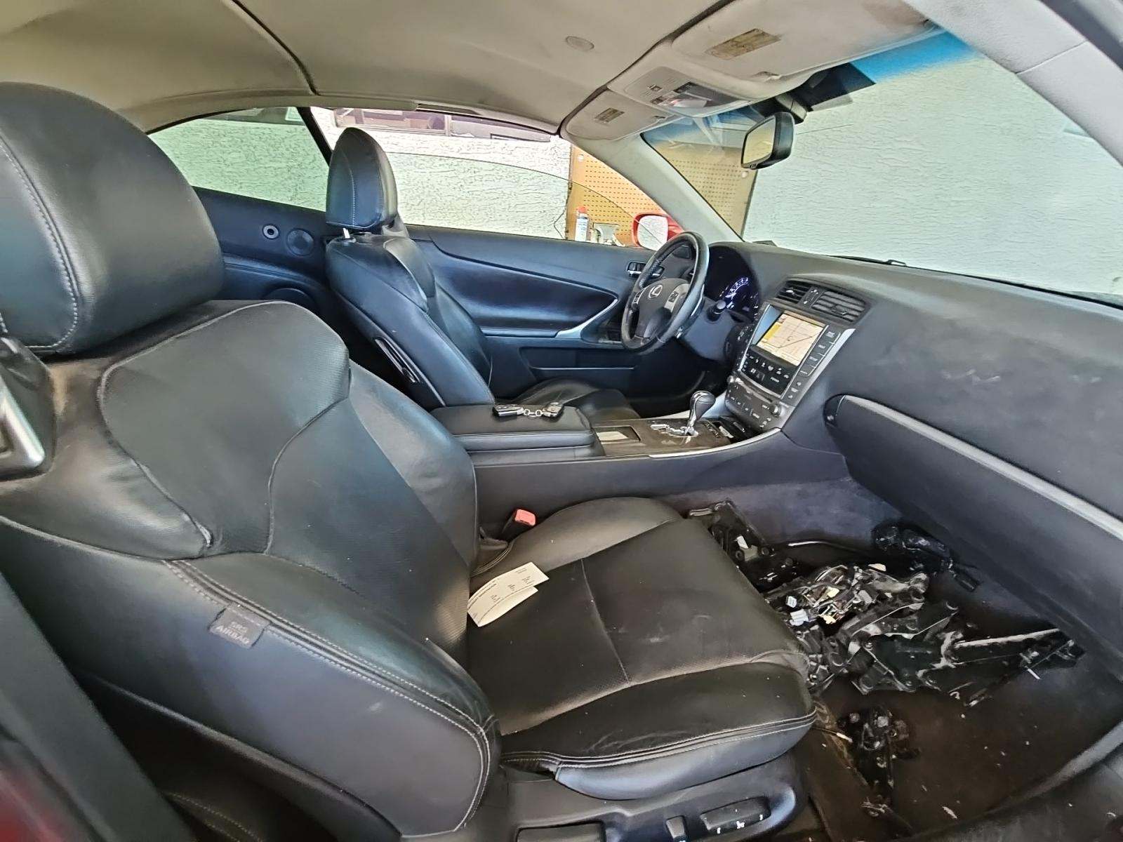 2012 Lexus IS IS 250C RWD