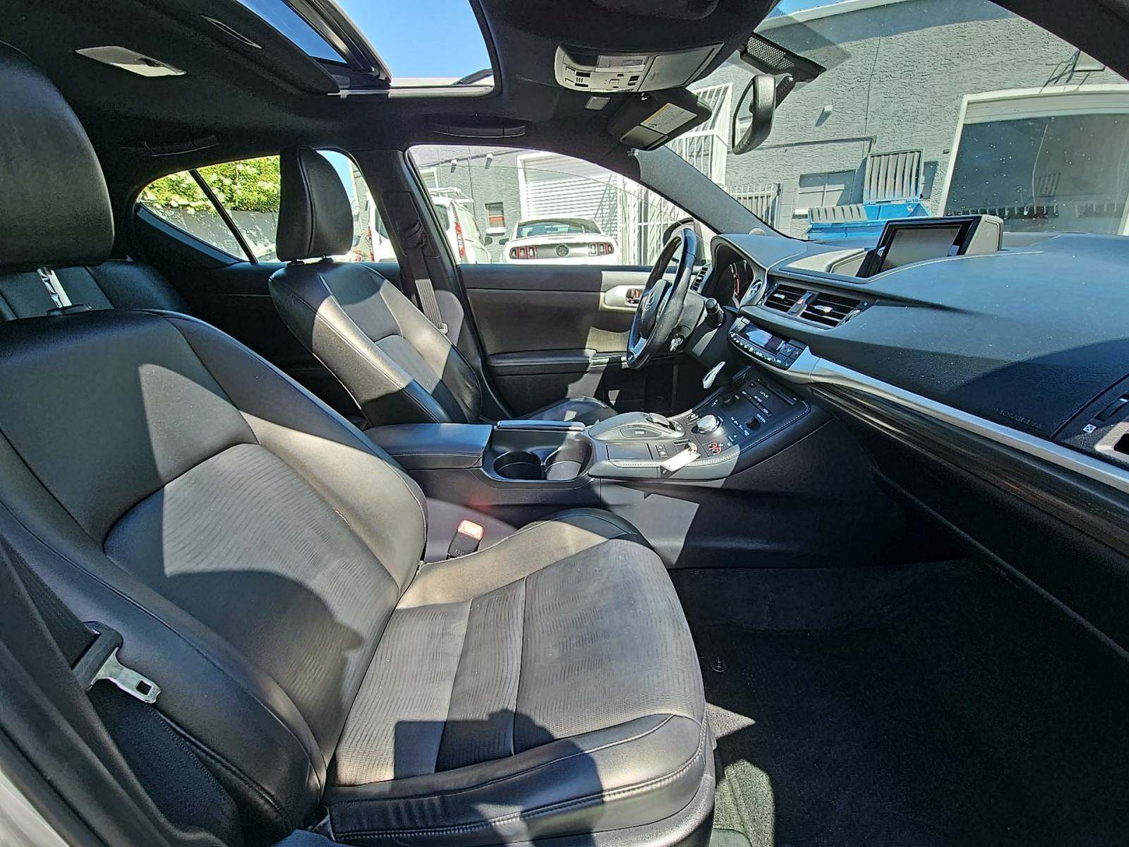 2013 Lexus CT CT 200h FWD