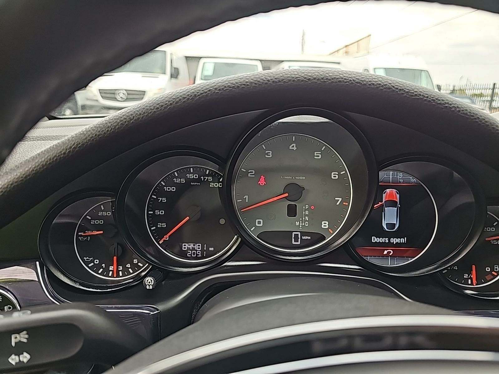 2014 Porsche Panamera S RWD