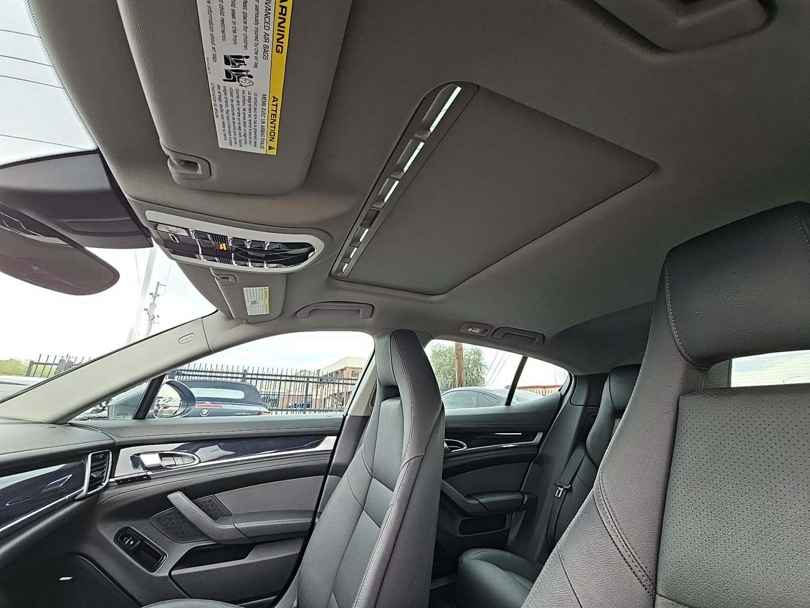 2014 Porsche Panamera S RWD