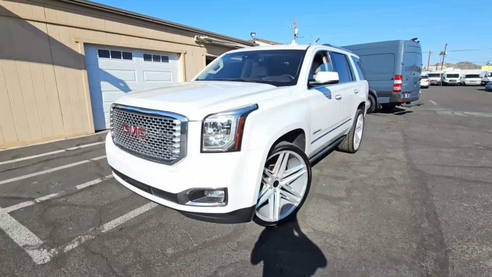 2016 GMC Yukon Denali 5SA