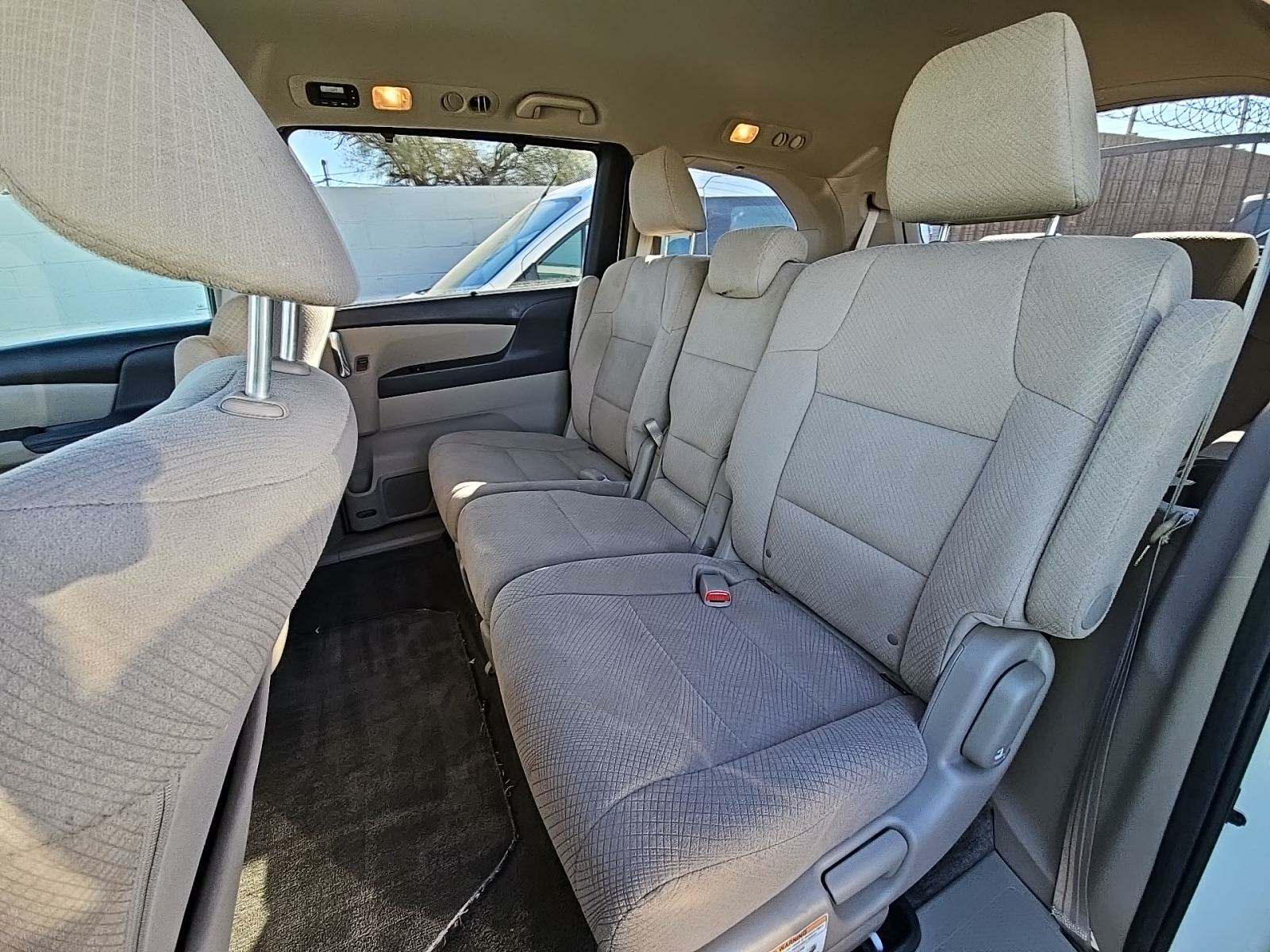 2017 Honda Odyssey SE FWD