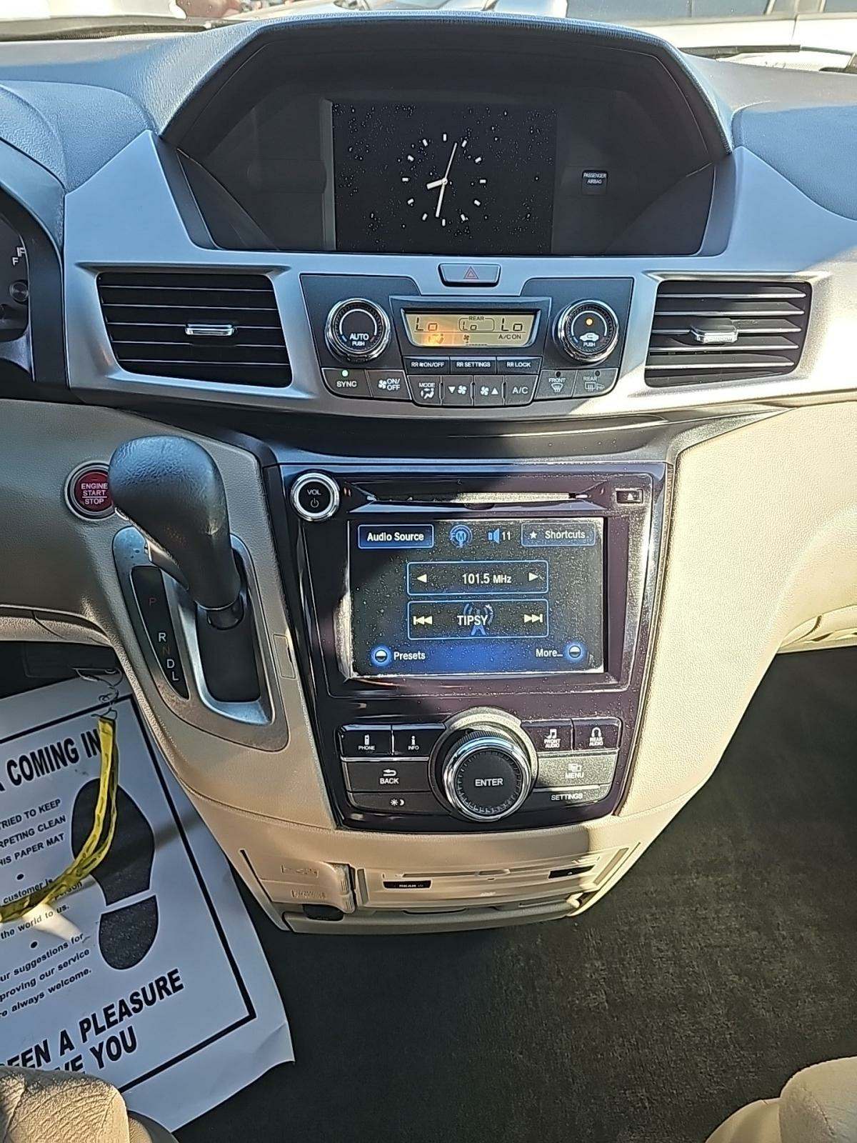 2017 Honda Odyssey SE FWD