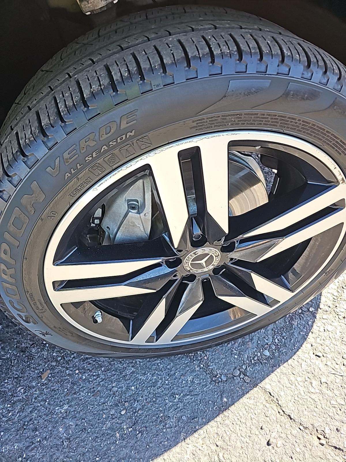 2021 Mercedes-Benz GLC GLC 300 RWD