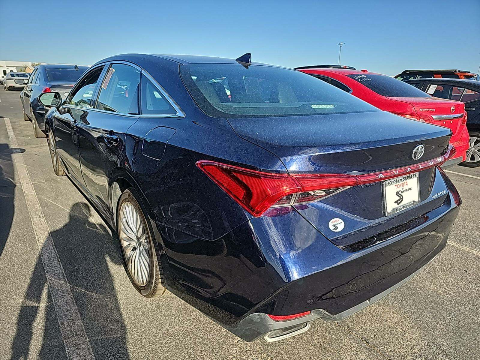 2022 Toyota Avalon Limited FWD