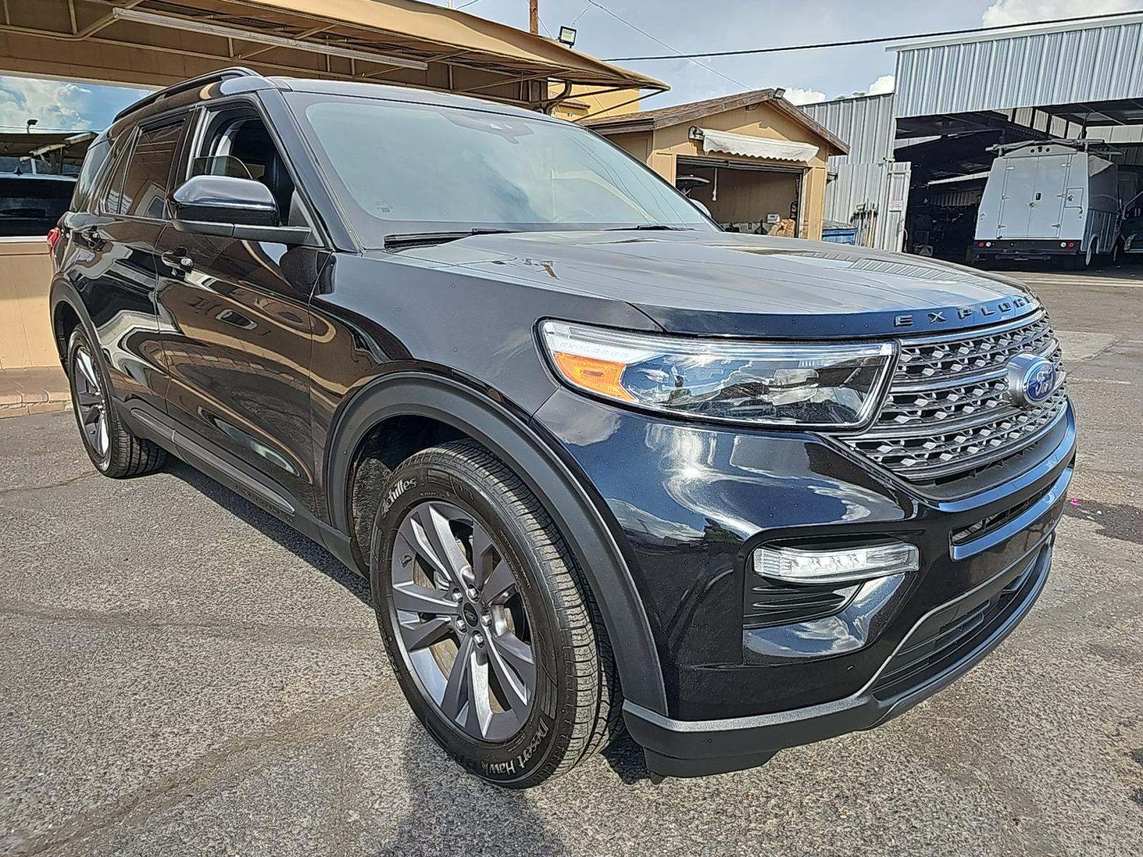 2023 Ford Explorer XLT RWD