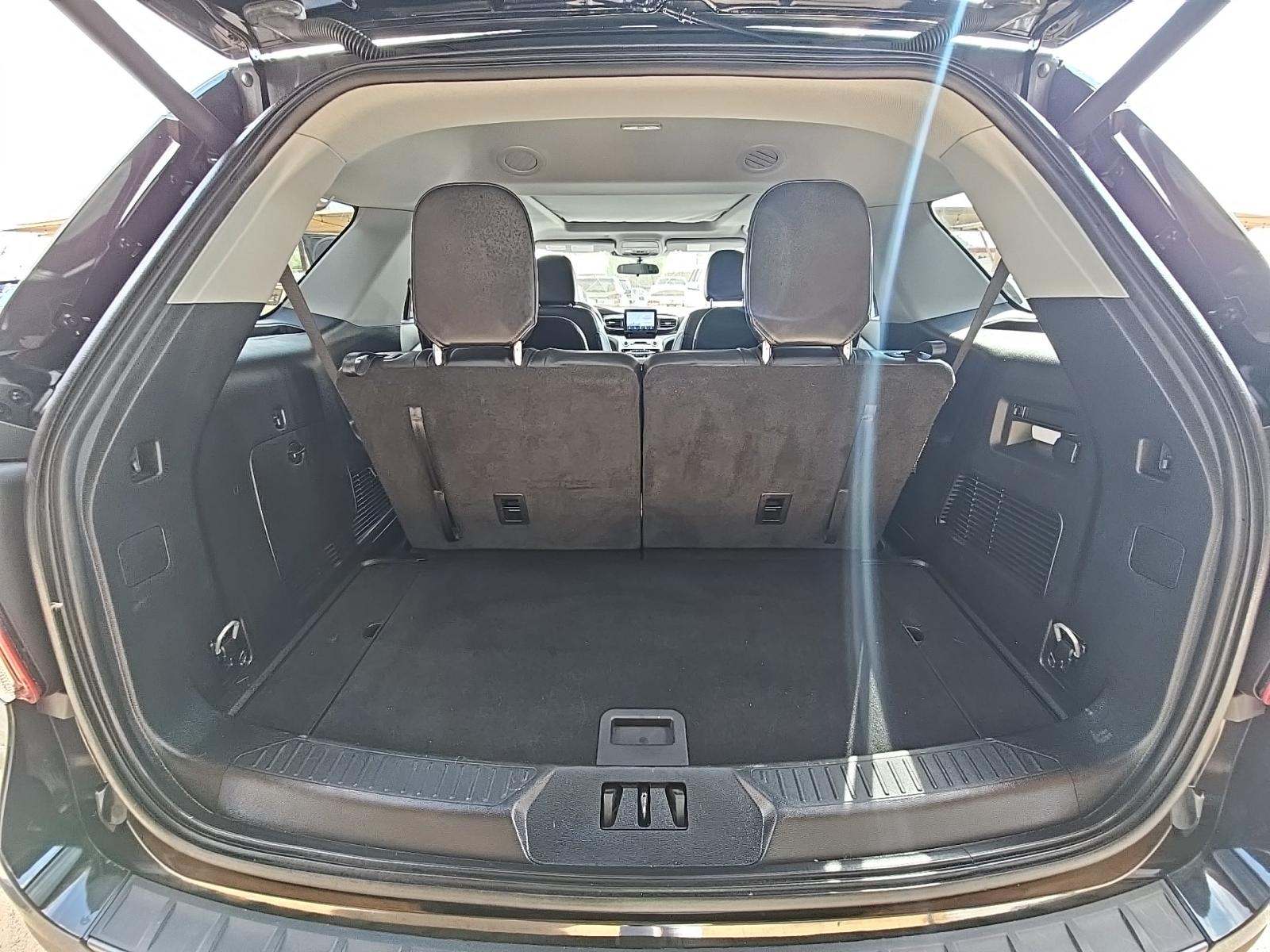 2023 Ford Explorer XLT RWD