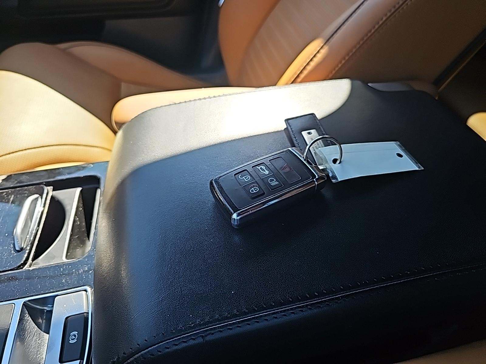 2020 Land Rover Discovery HSE Luxury AWD