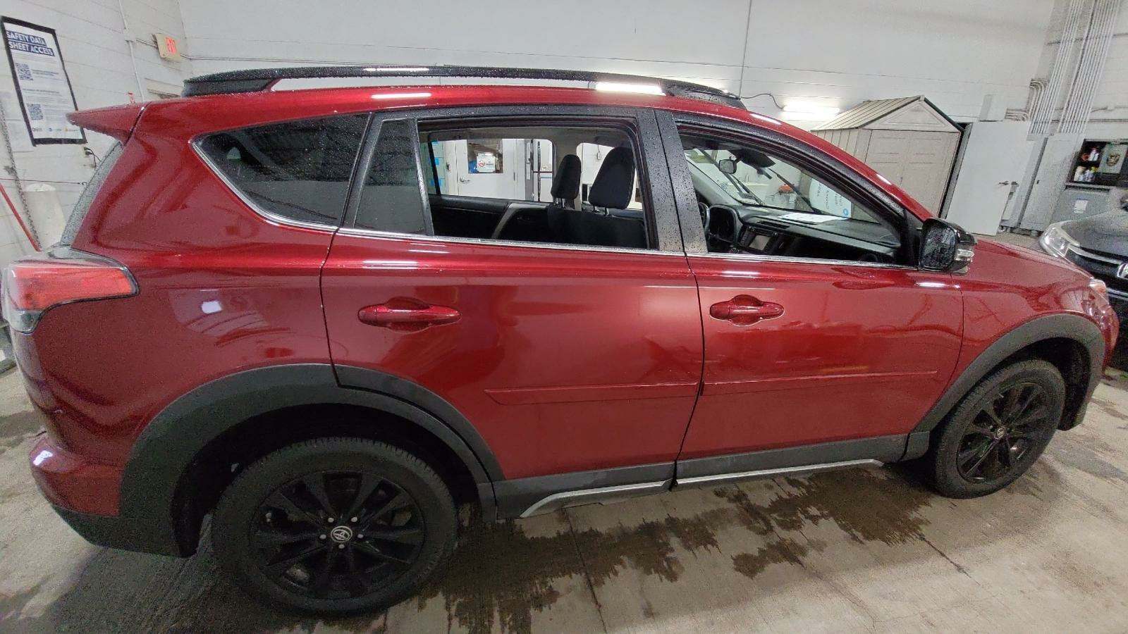 2018 Toyota RAV4 Adventure AWD