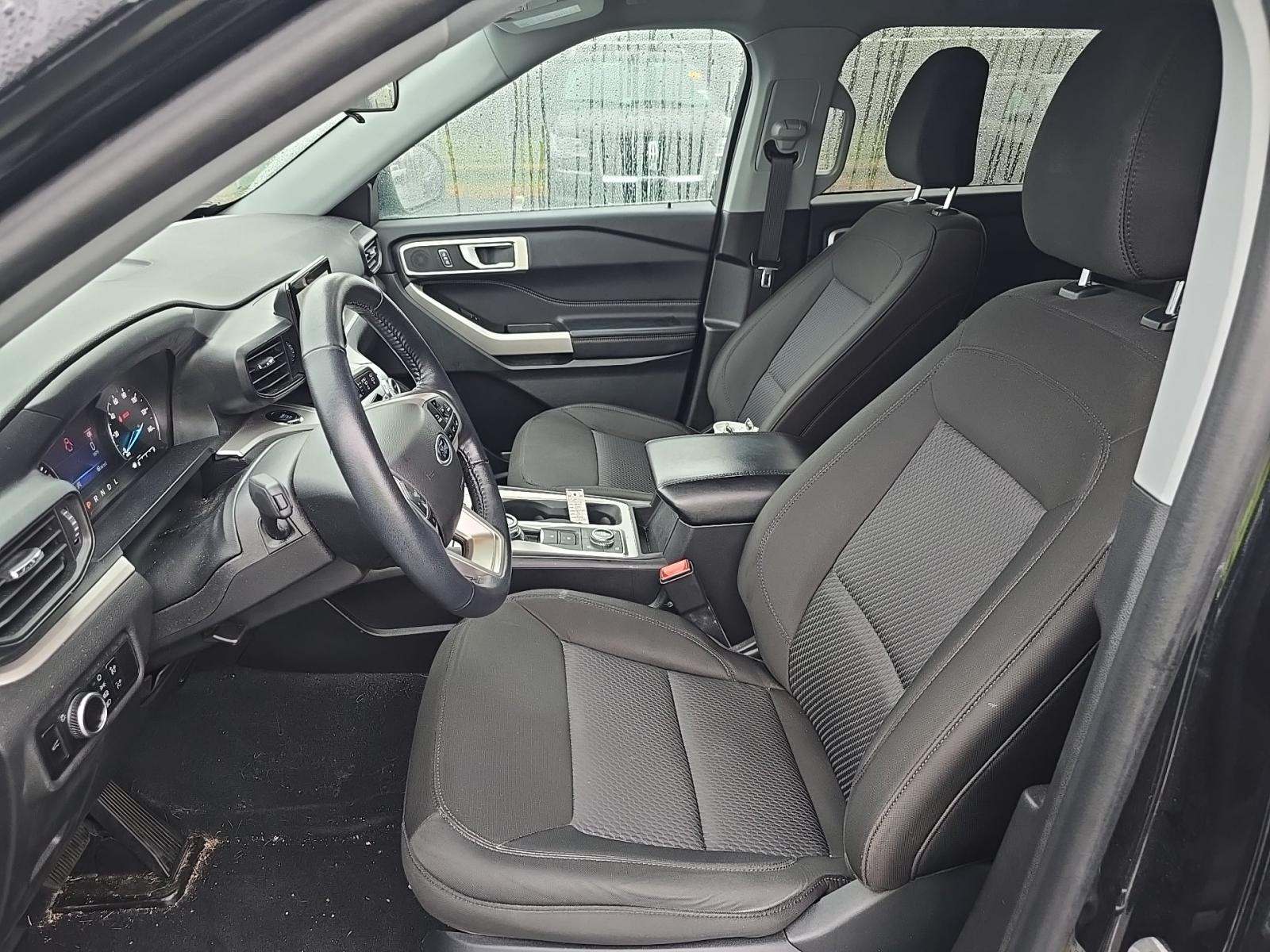 2023 Ford Explorer XLT AWD