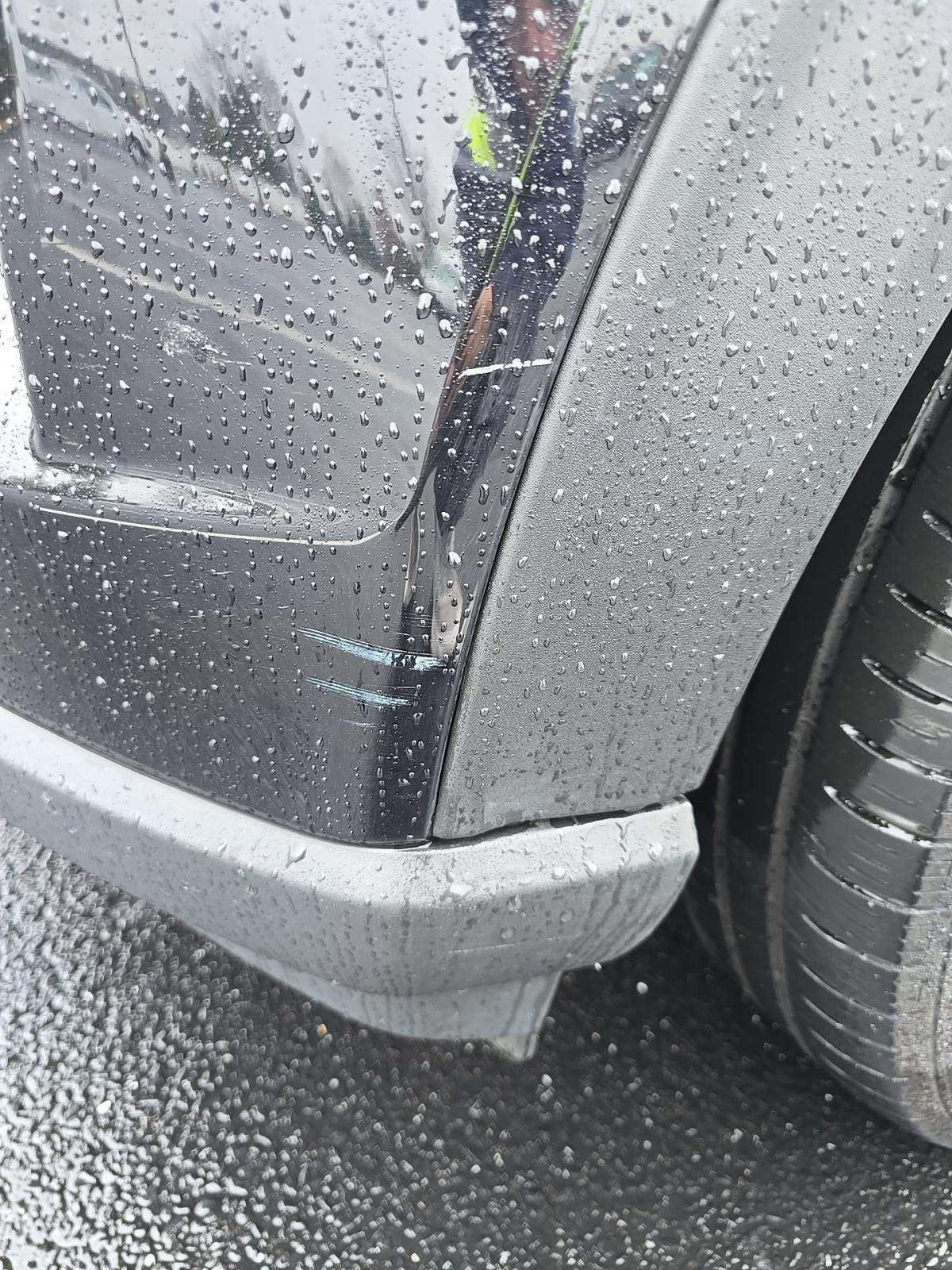 2023 Ford Explorer XLT AWD