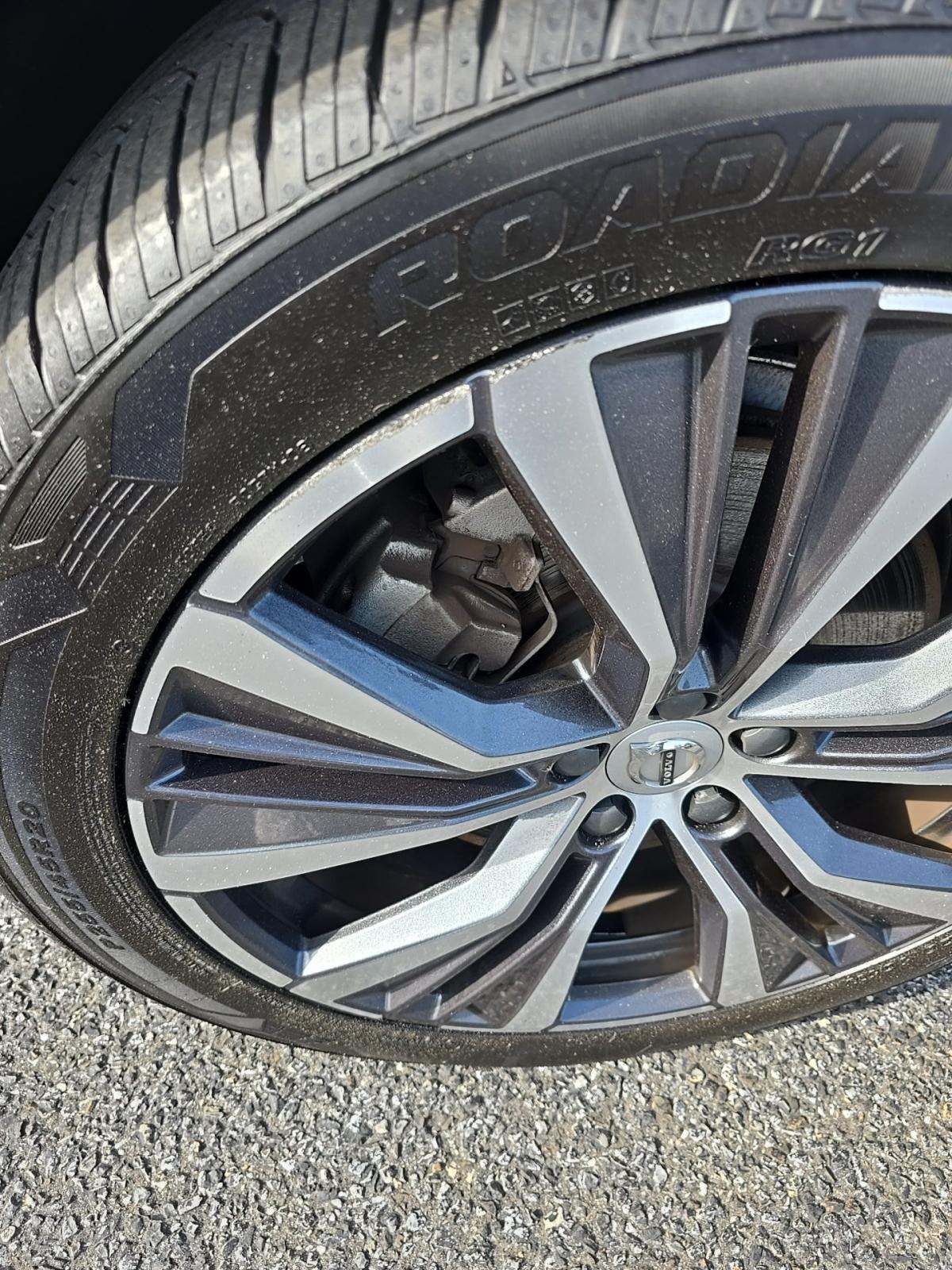 2022 Volvo XC60 Recharge T8 Inscription Expression AWD