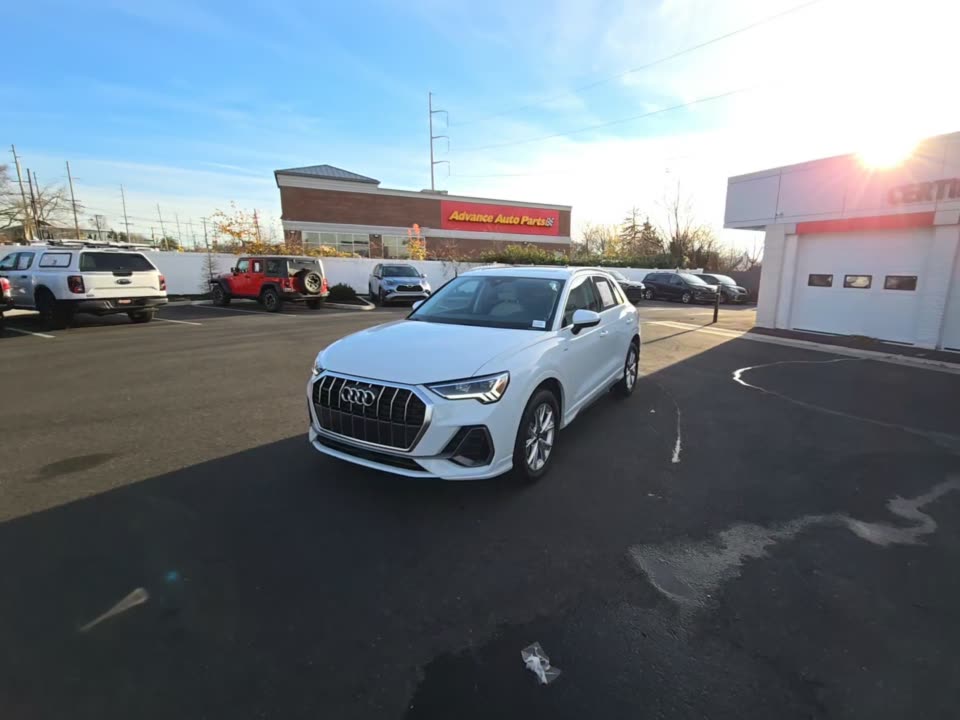 2024 Audi Q3 S line Premium Plus AWD