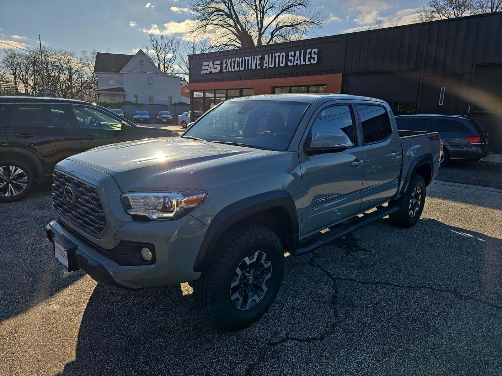 2022 Toyota Tacoma TRD Off-Road AWD