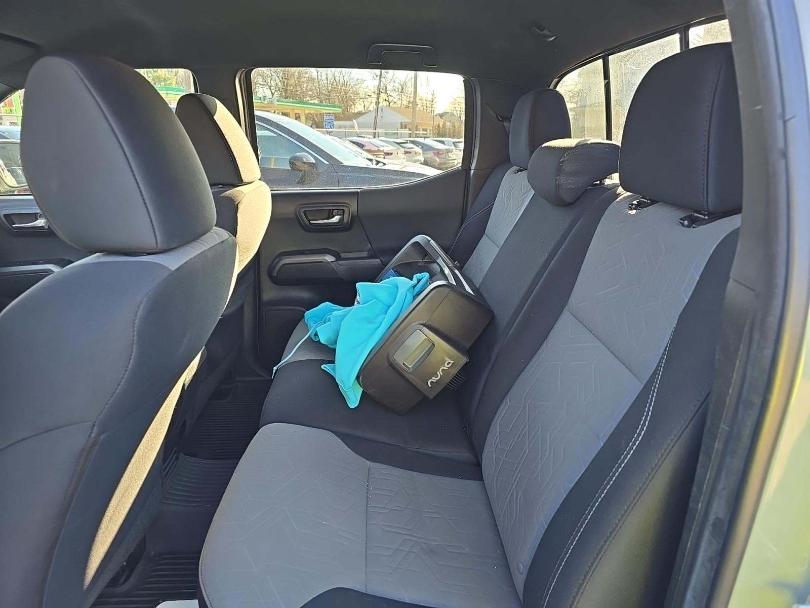 2022 Toyota Tacoma TRD Off-Road AWD