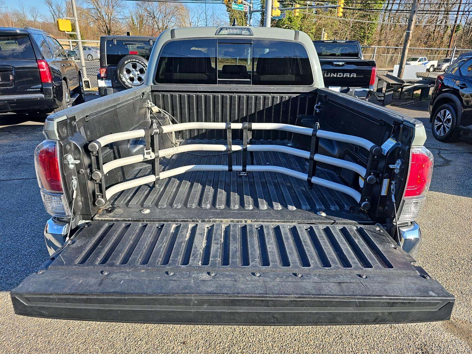 2022 Toyota Tacoma TRD Off-Road AWD