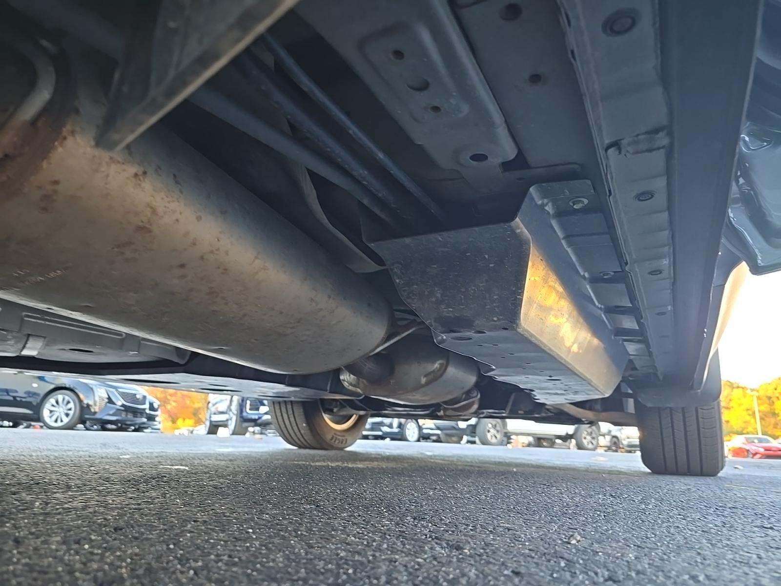 2022 Nissan Pathfinder SL AWD