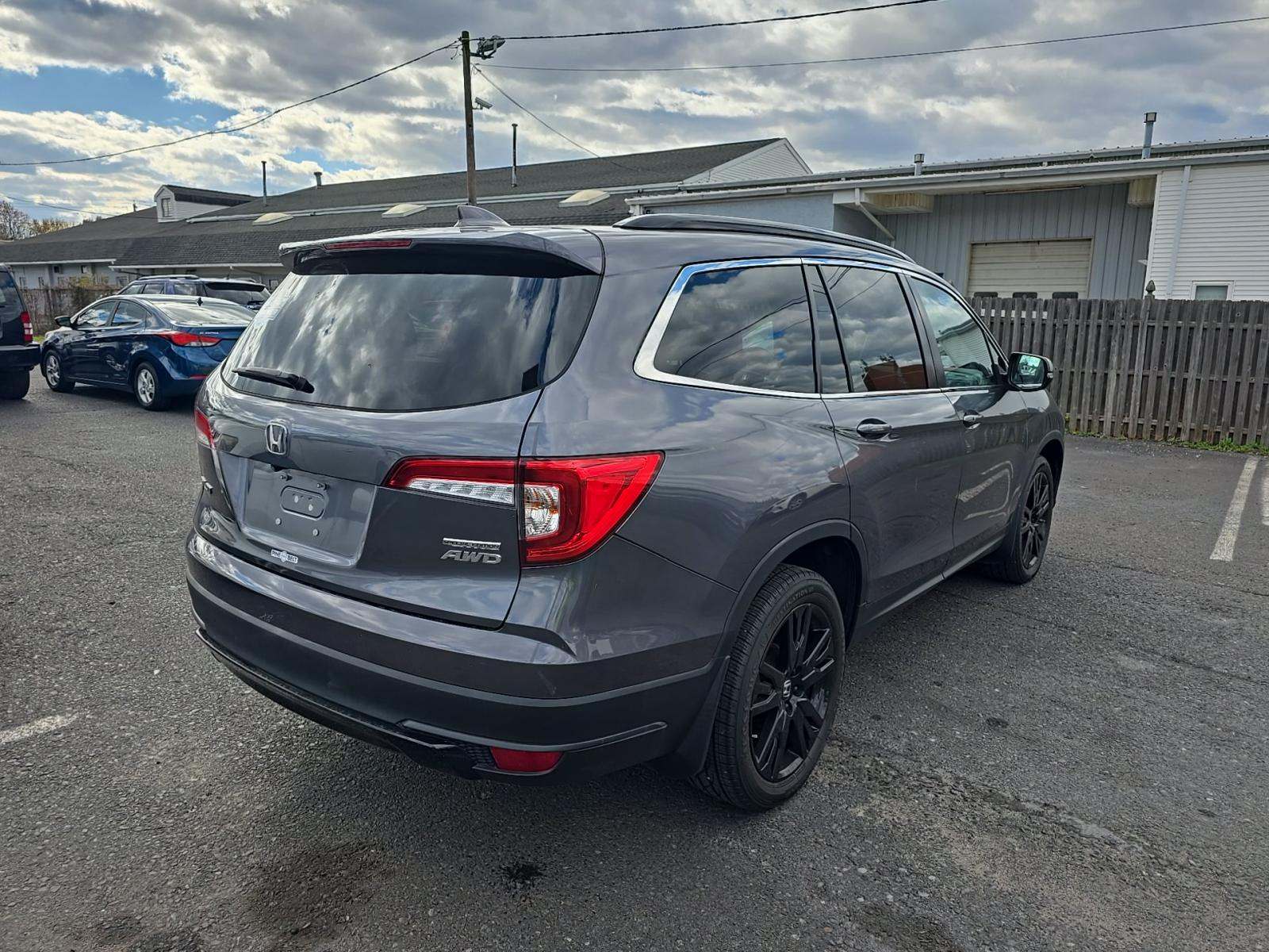 2021 Honda Pilot Special Edition AWD