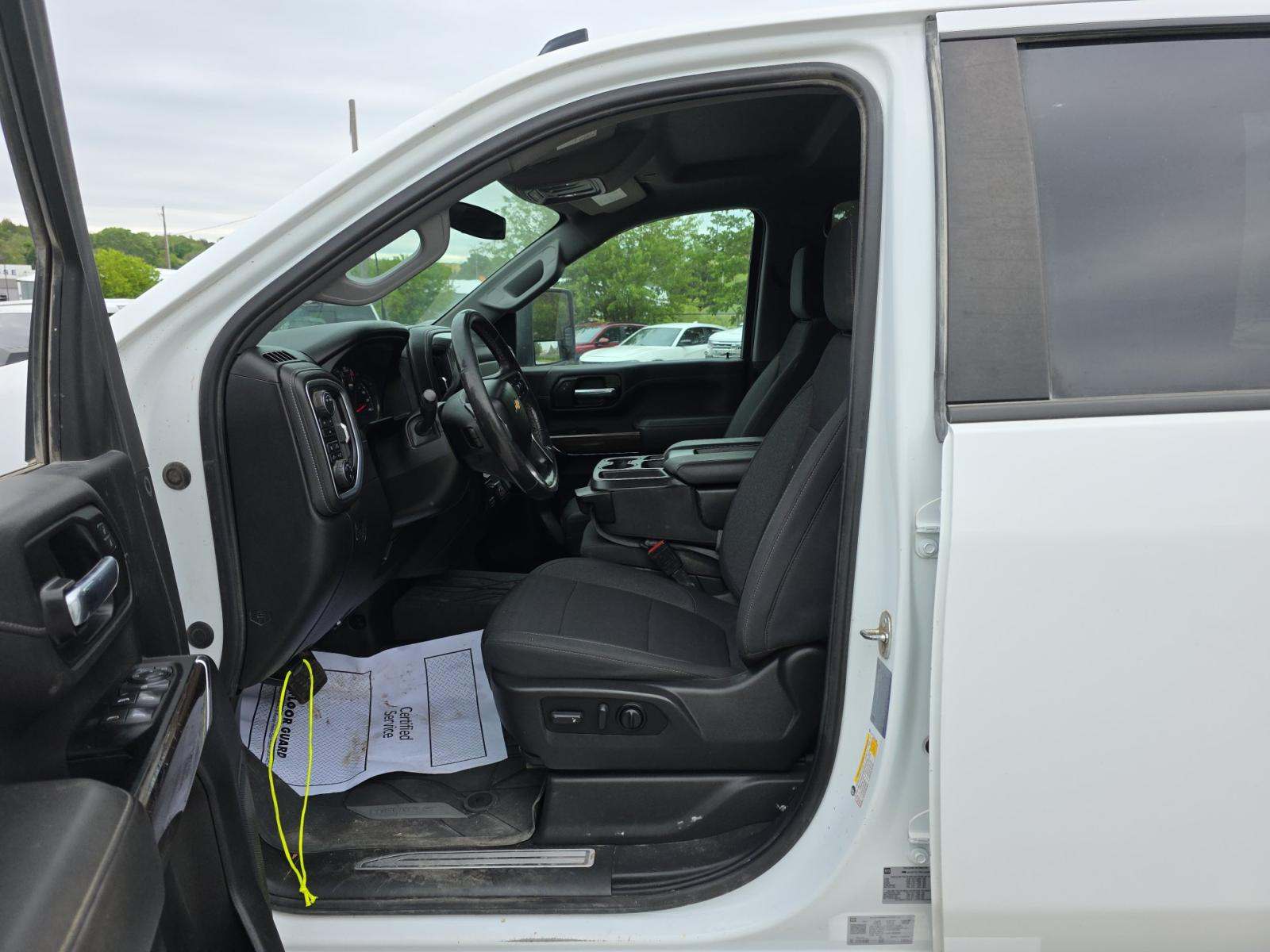 2022 Chevrolet Silverado 3500HD LT AWD