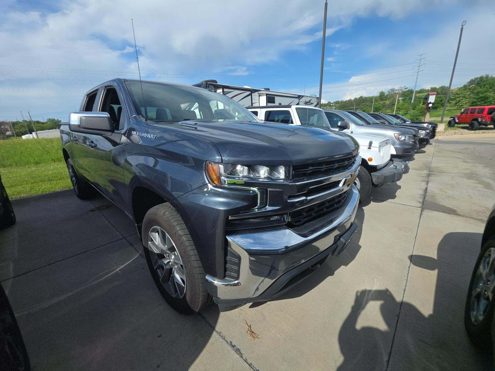 2021 Chevrolet Silverado 1500 LT AWD