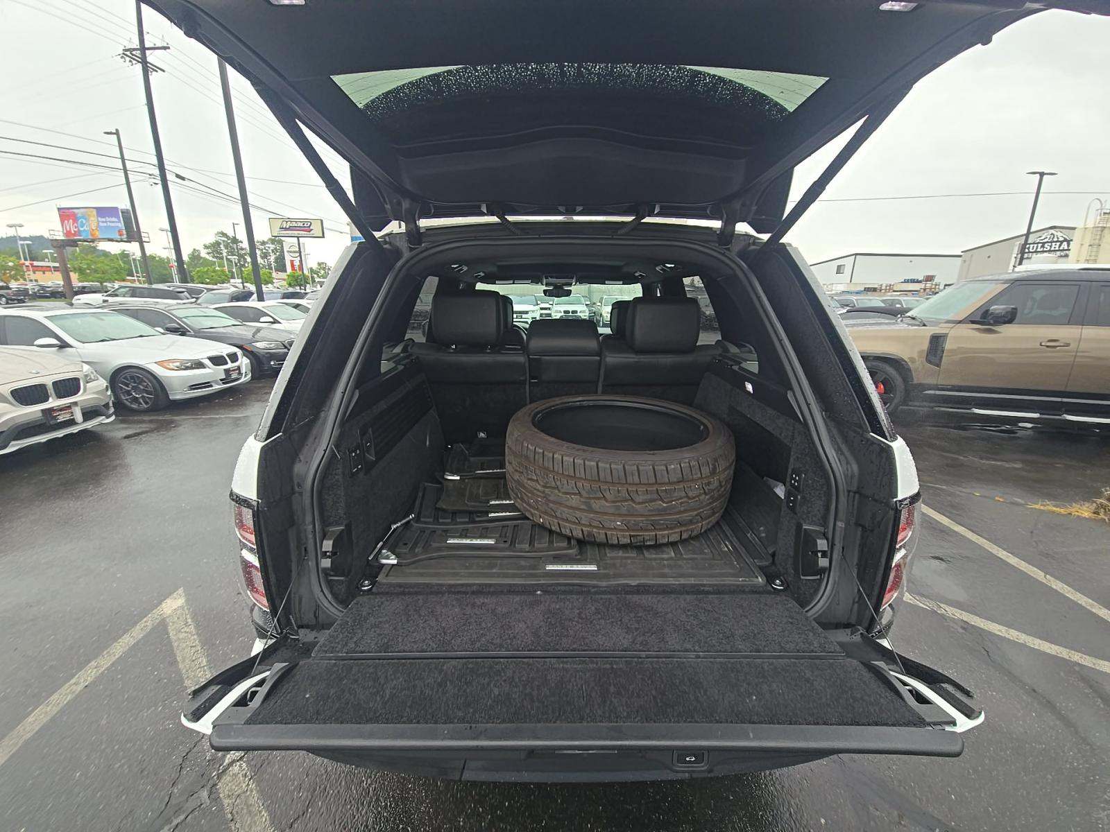 LAND ROVER RANGE ROVER - 10